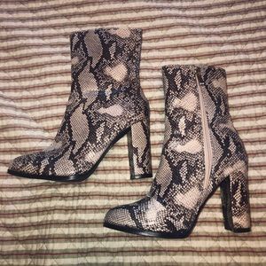 Snake skin heeled boots!